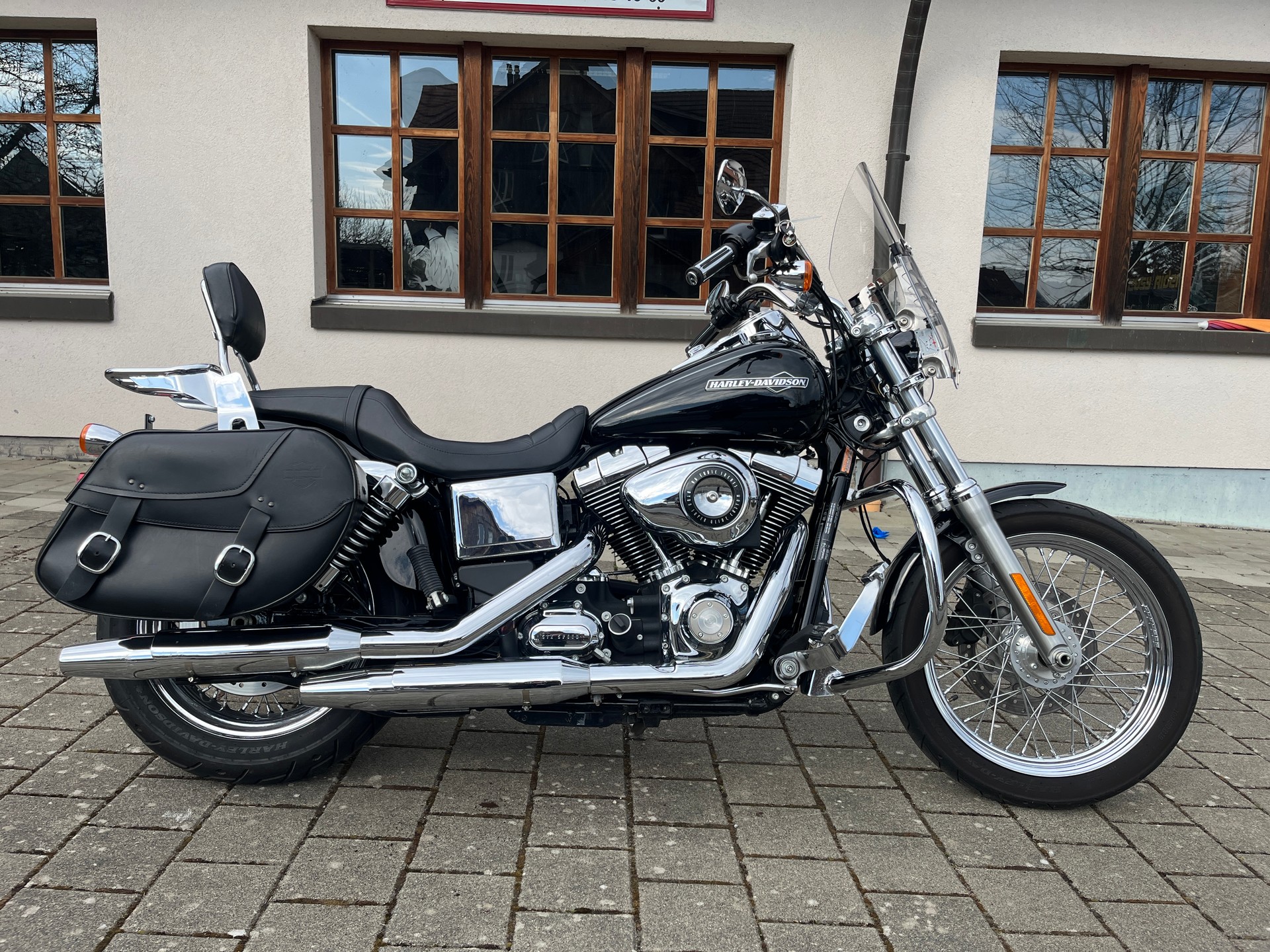 HARLEY-DAVIDSON FXDCI Dyna Super Glide Custom ABS-image-1