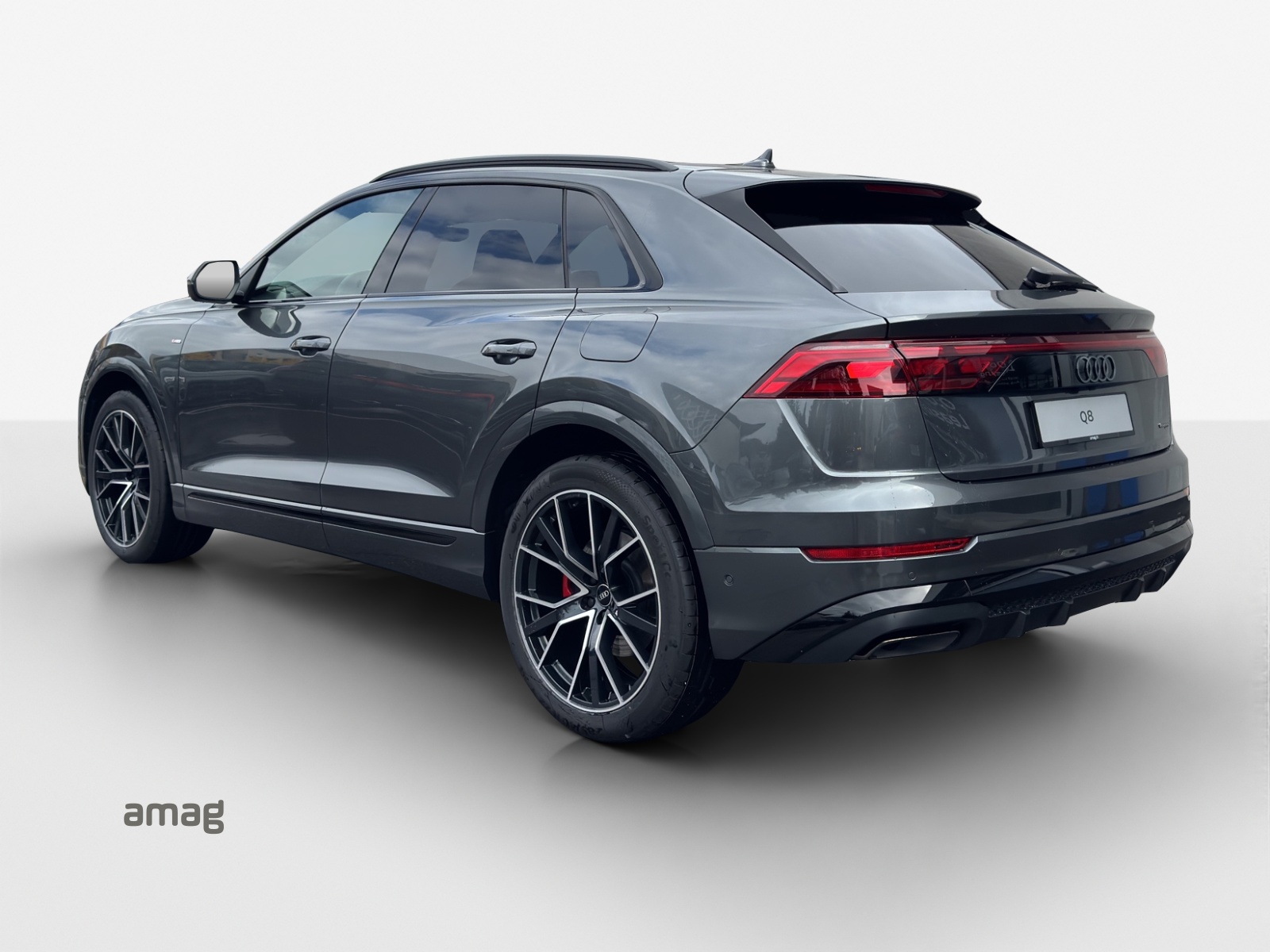 AUDI Q8 SUV TFSI e quattro 290 kW Attraction tiptronic-image-2