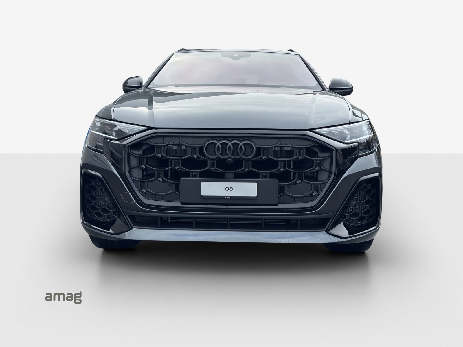 AUDI Q8 SUV TFSI e quattro 290 kW Attraction tiptronic-image-6