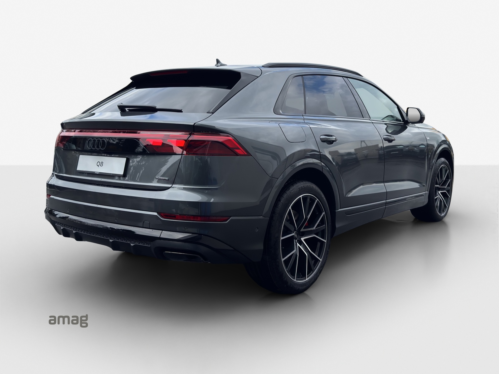 AUDI Q8 SUV TFSI e quattro 290 kW Attraction tiptronic-image-4