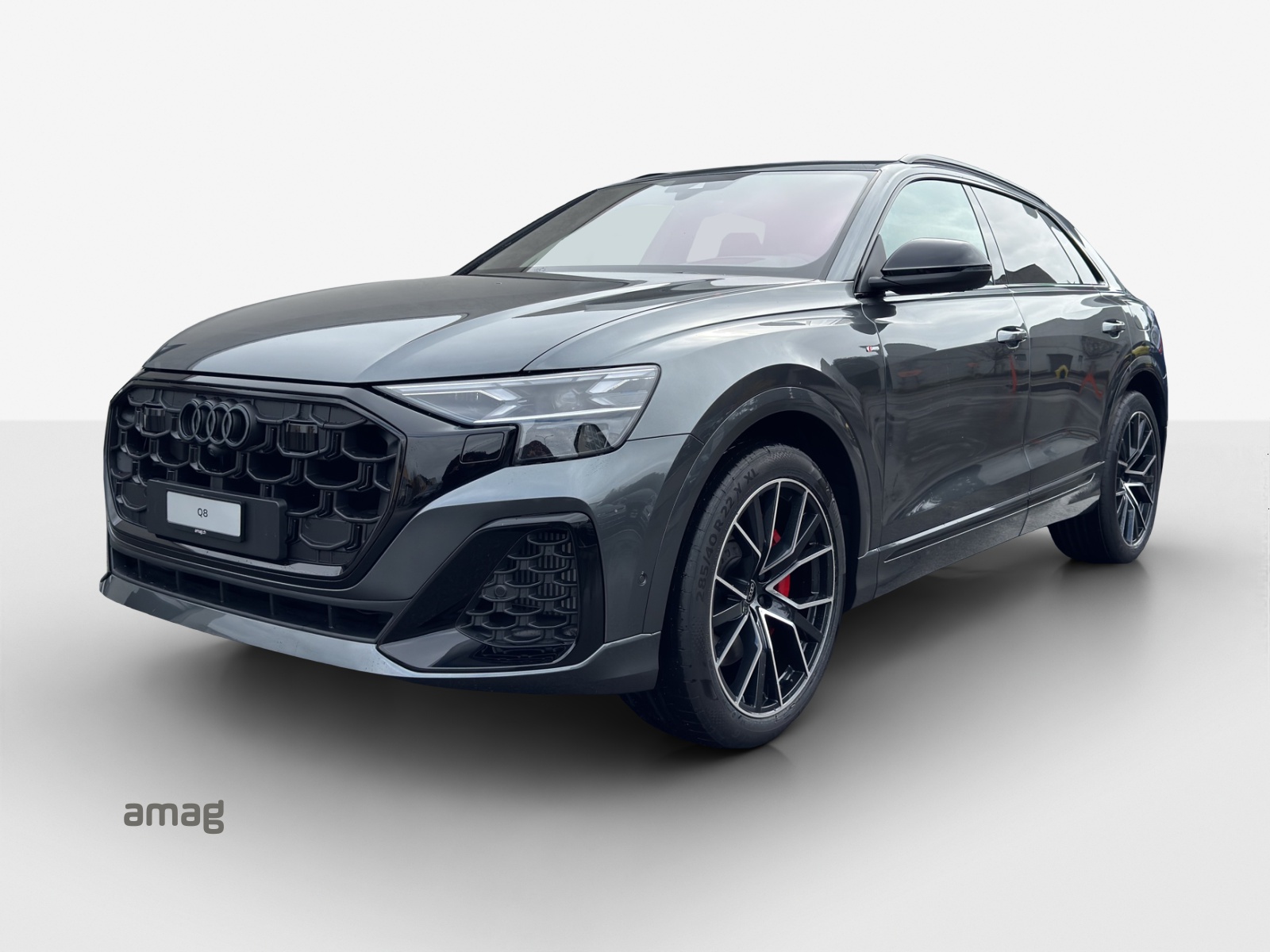 AUDI Q8 SUV TFSI e quattro 290 kW Attraction tiptronic-image-0