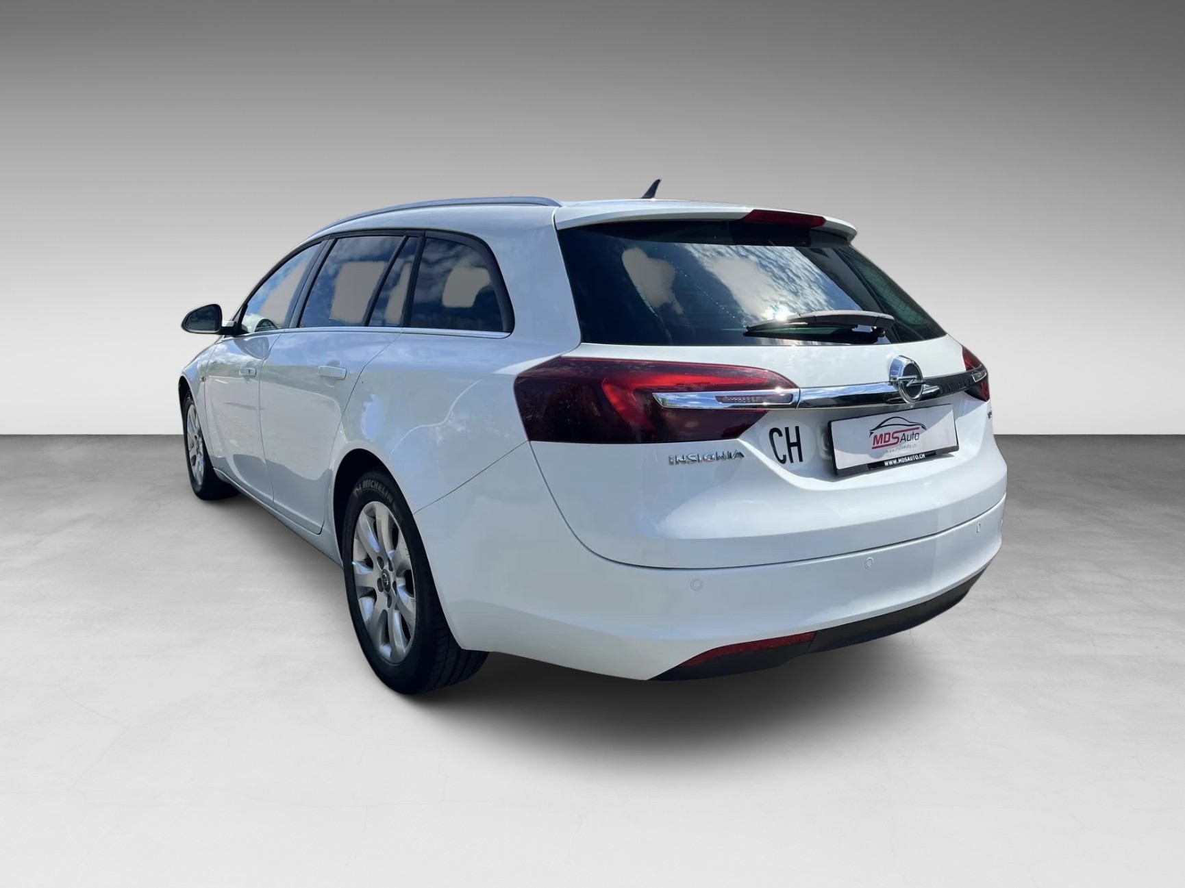 OPEL Insignia Sports Tourer 1.6 Turbo Cosmo Automatic-image-5