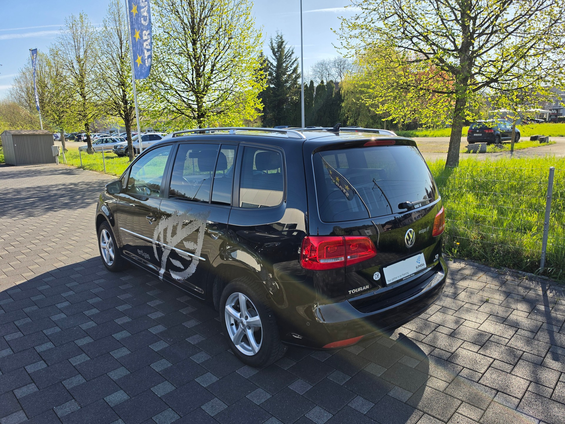 VW Touran 1.4 TSI EcoFuel Comfortline-image-2