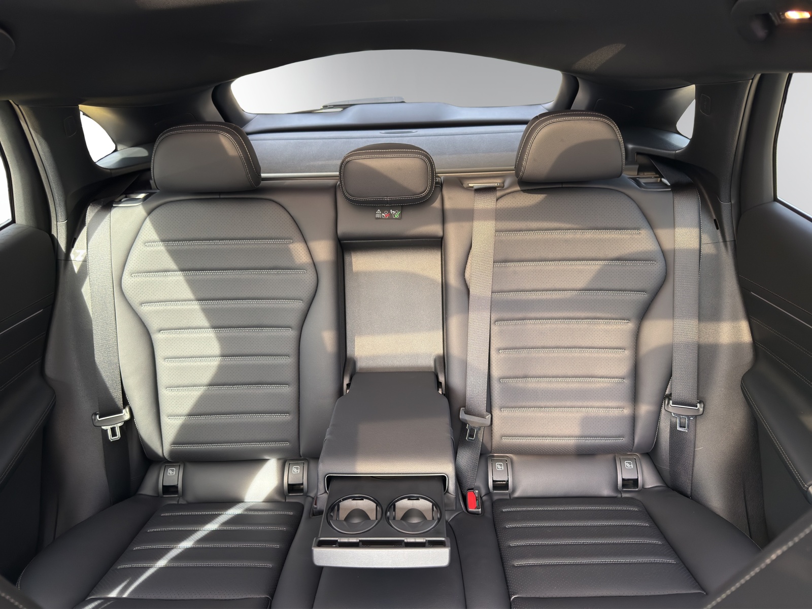 Image MERCEDES-BENZ GLC-400 GLC 400 4MATIC 94 kWh EQ