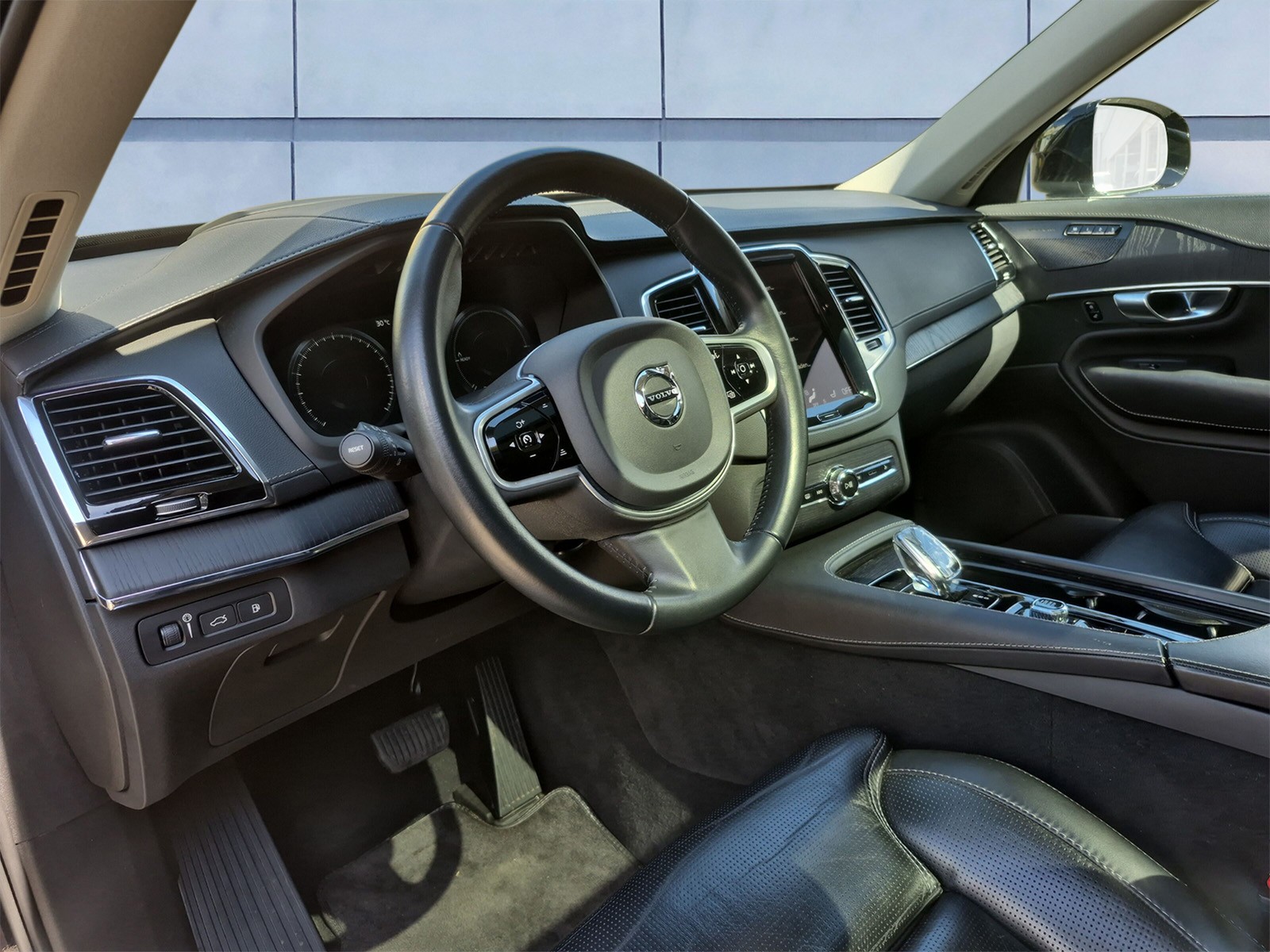 VOLVO XC90 2.0 T8 TE Inscription 7P. eAWD-image-10