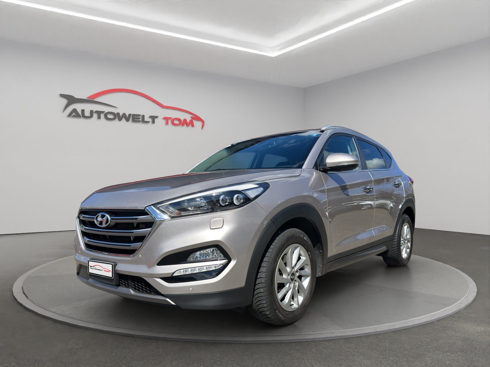 HYUNDAI Tucson 2.0 CRDI Plena 4WD Automatic-image-0