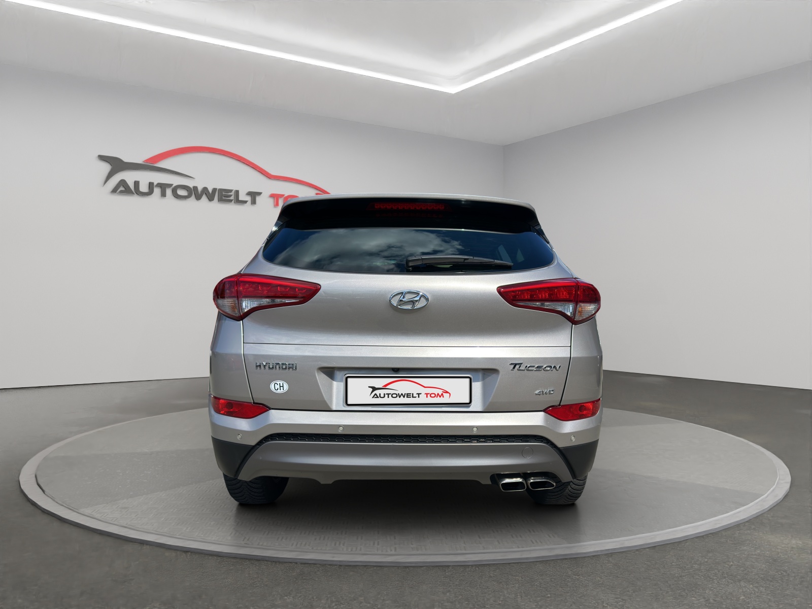 HYUNDAI Tucson 2.0 CRDI Plena 4WD Automatic-image-3