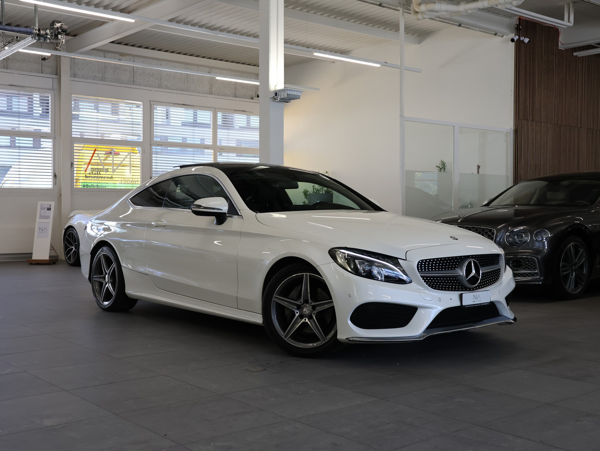 MERCEDES-BENZ C 200 AMG Line Coupé 7G-Tronic *Burmester* *Panorama* *Sitzheizung*-image-0