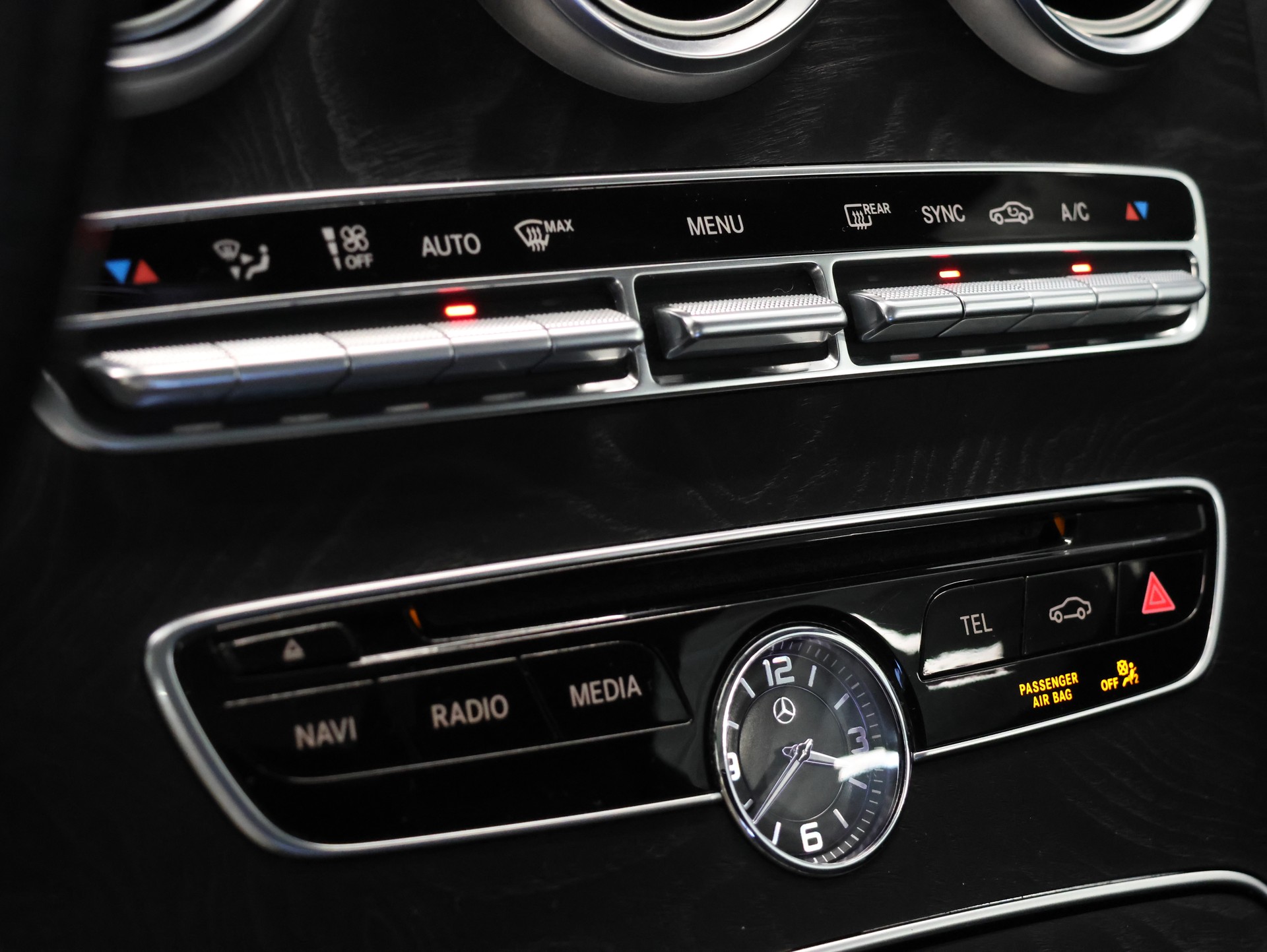 MERCEDES-BENZ C 200 AMG Line Coupé 7G-Tronic *Burmester* *Panorama* *Sitzheizung*-image-18