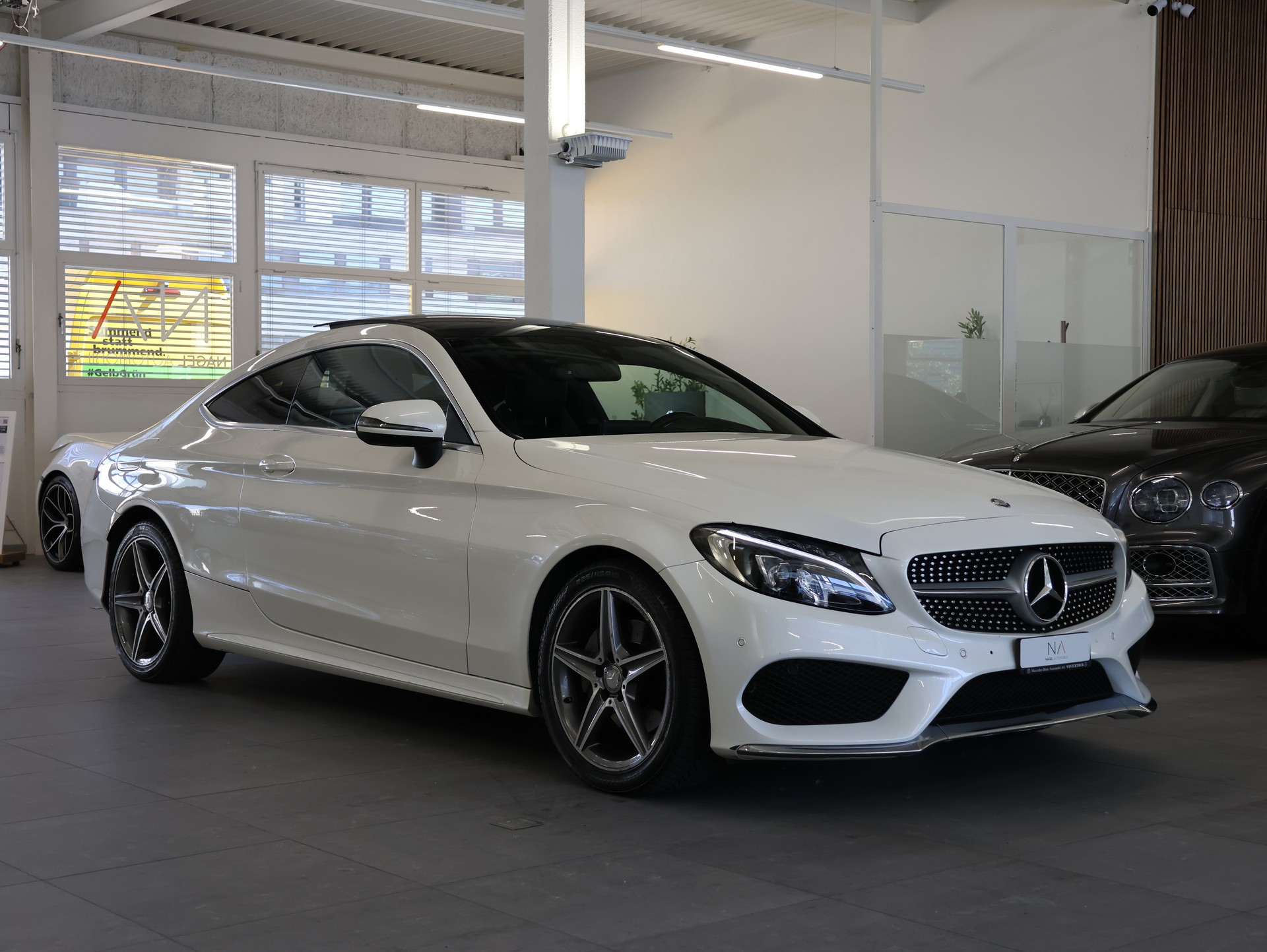 MERCEDES-BENZ C 200 AMG Line Coupé 7G-Tronic *Burmester* *Panorama* *Sitzheizung*-image-1