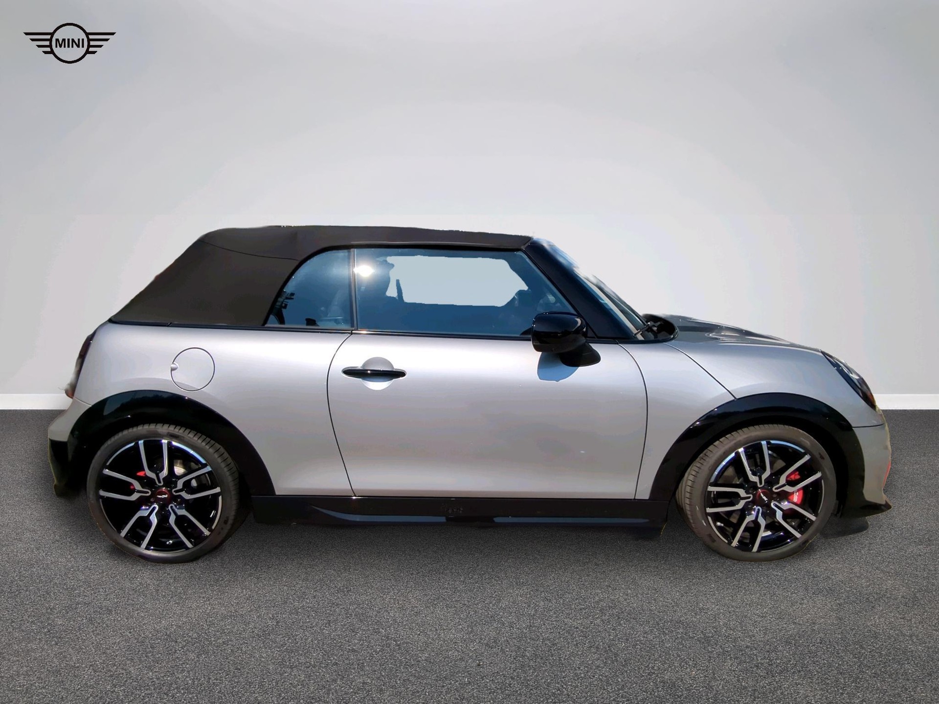 MINI John Cooper Works Cabrio-image-2