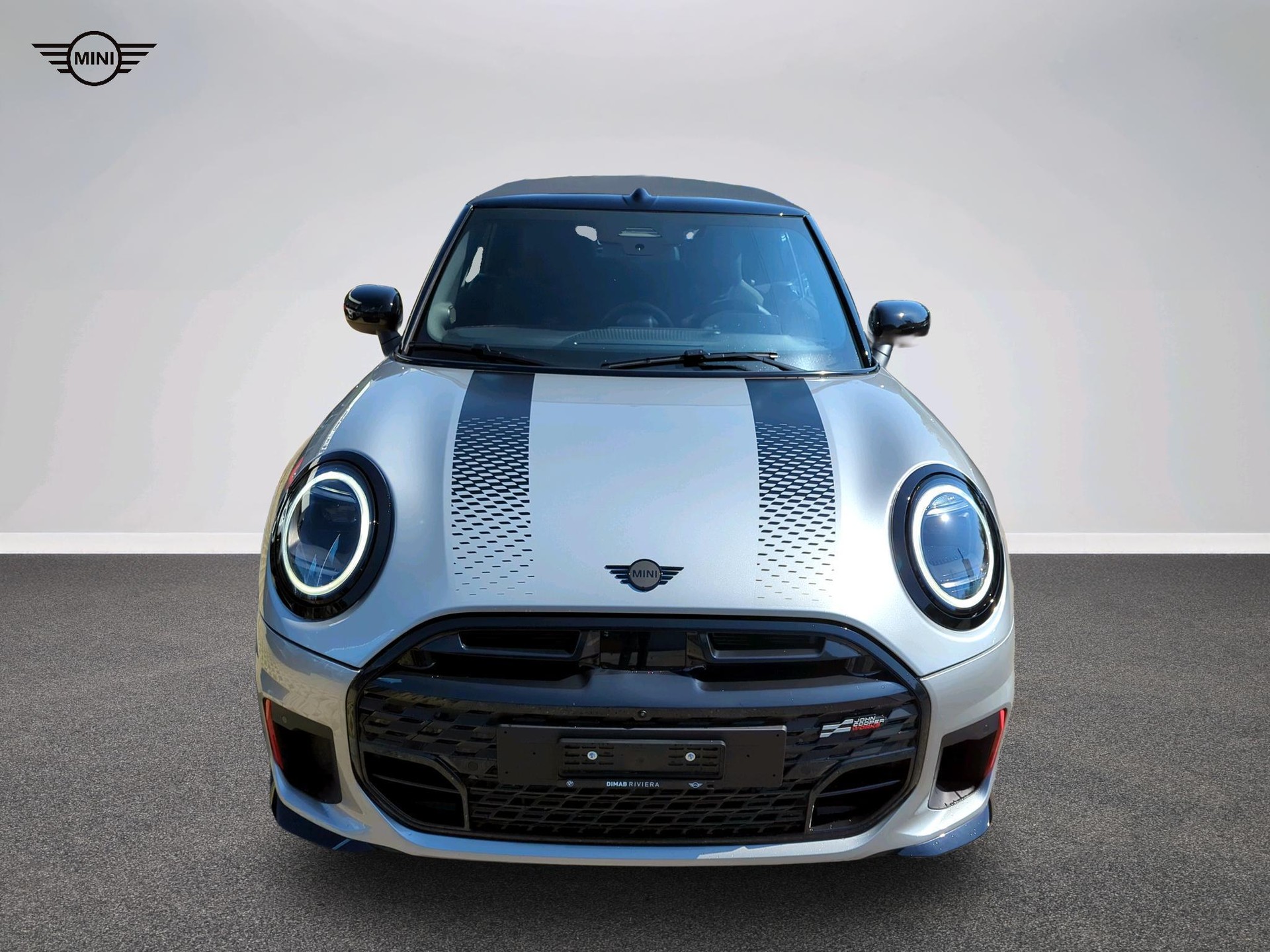 MINI John Cooper Works Cabrio-image-12