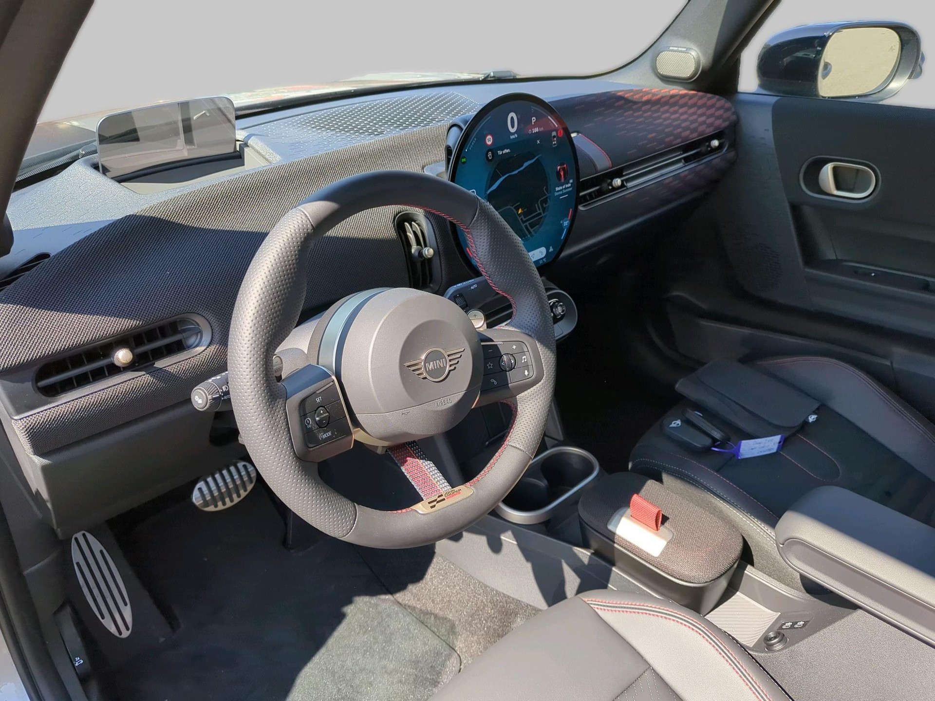MINI John Cooper Works Cabrio-image-10