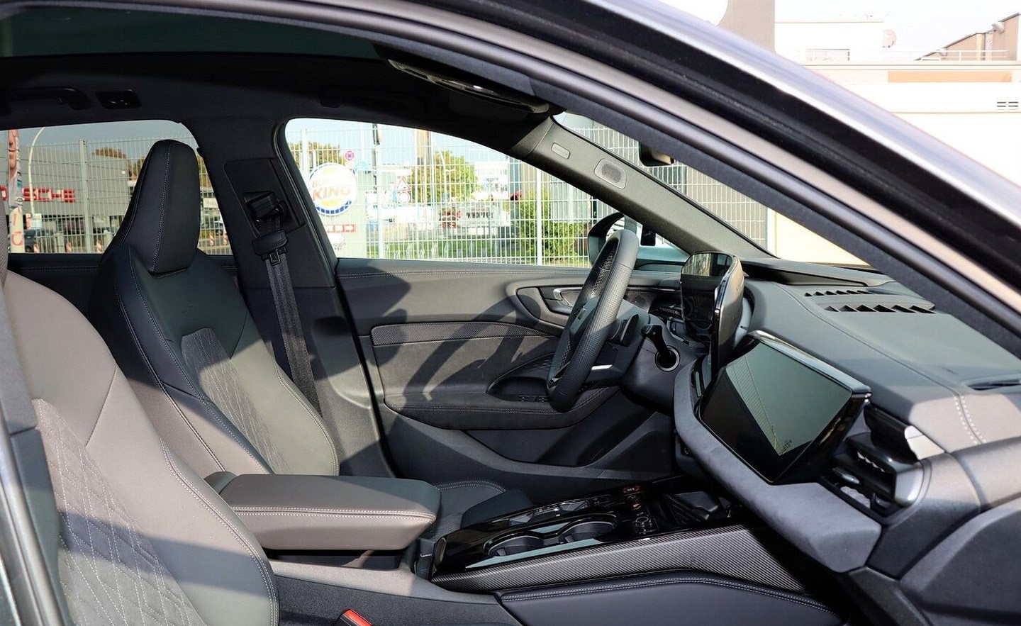 AUDI S5 Avant TFSI quattro S tronic-image-1