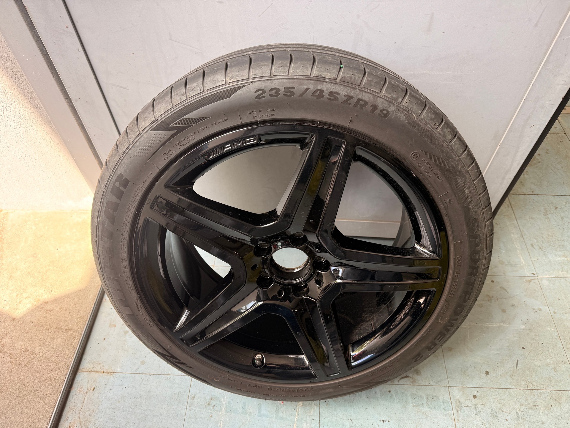 MERCEDES-BENZ GLA 250 AMG Line 4m-image-19