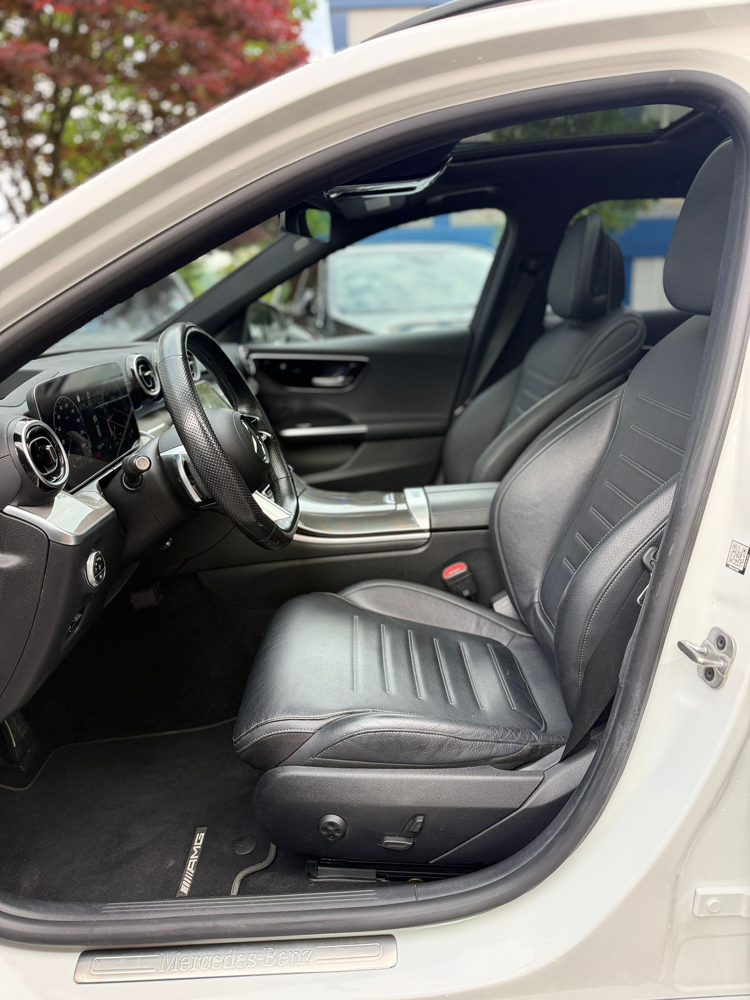 MERCEDES-BENZ C 200 AMG Line 4matic Kombi-image-9
