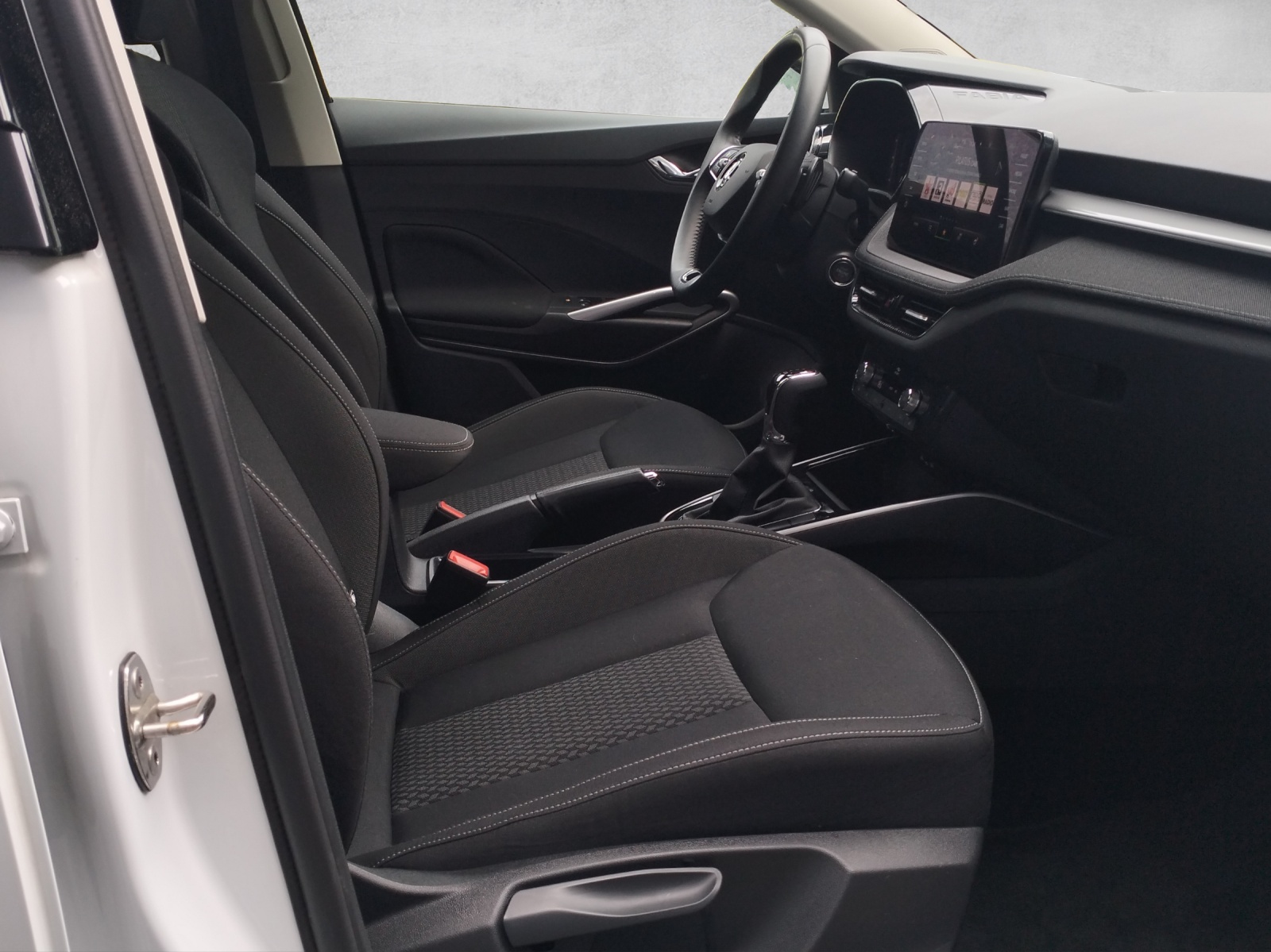 SKODA Fabia 1.0 TSI Style DSG-image-10