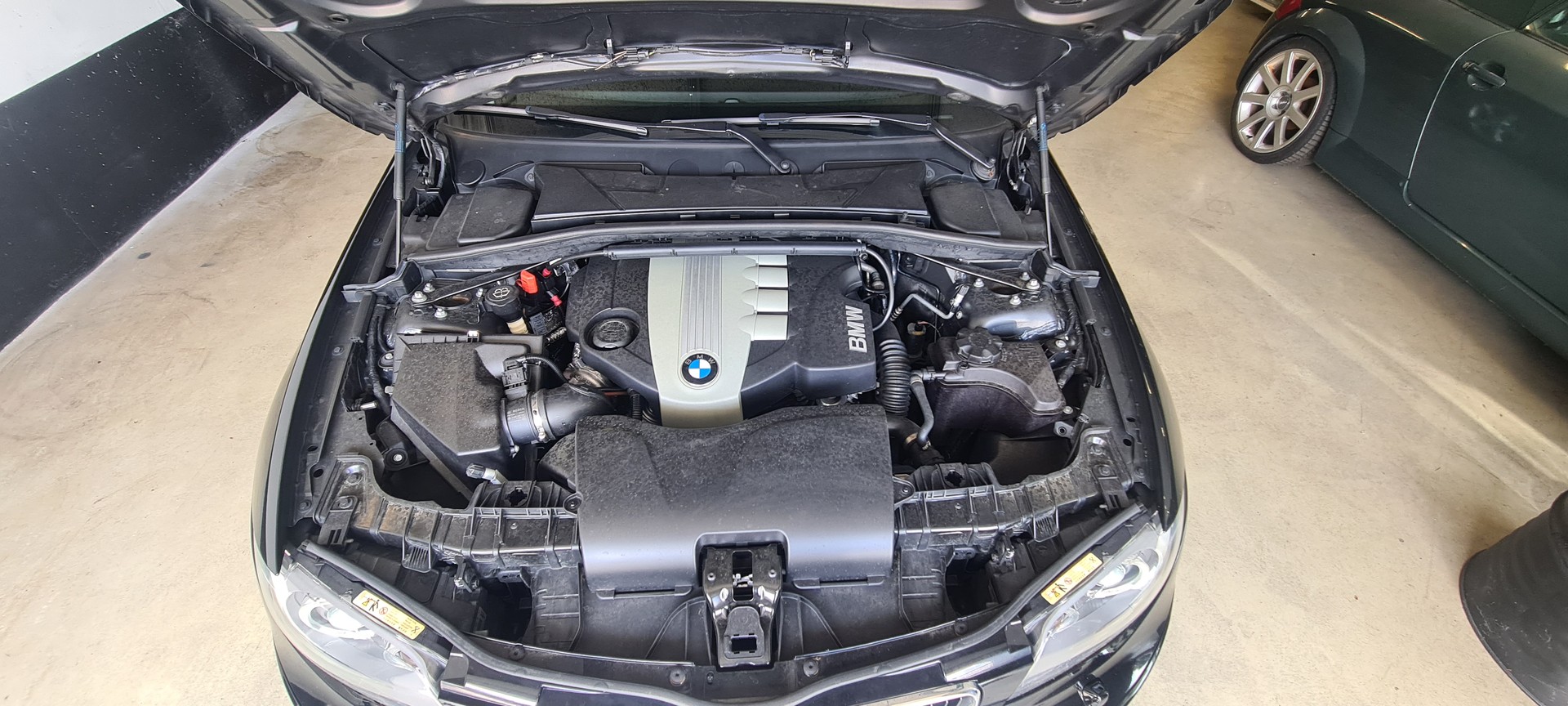 BMW 123d-image-9