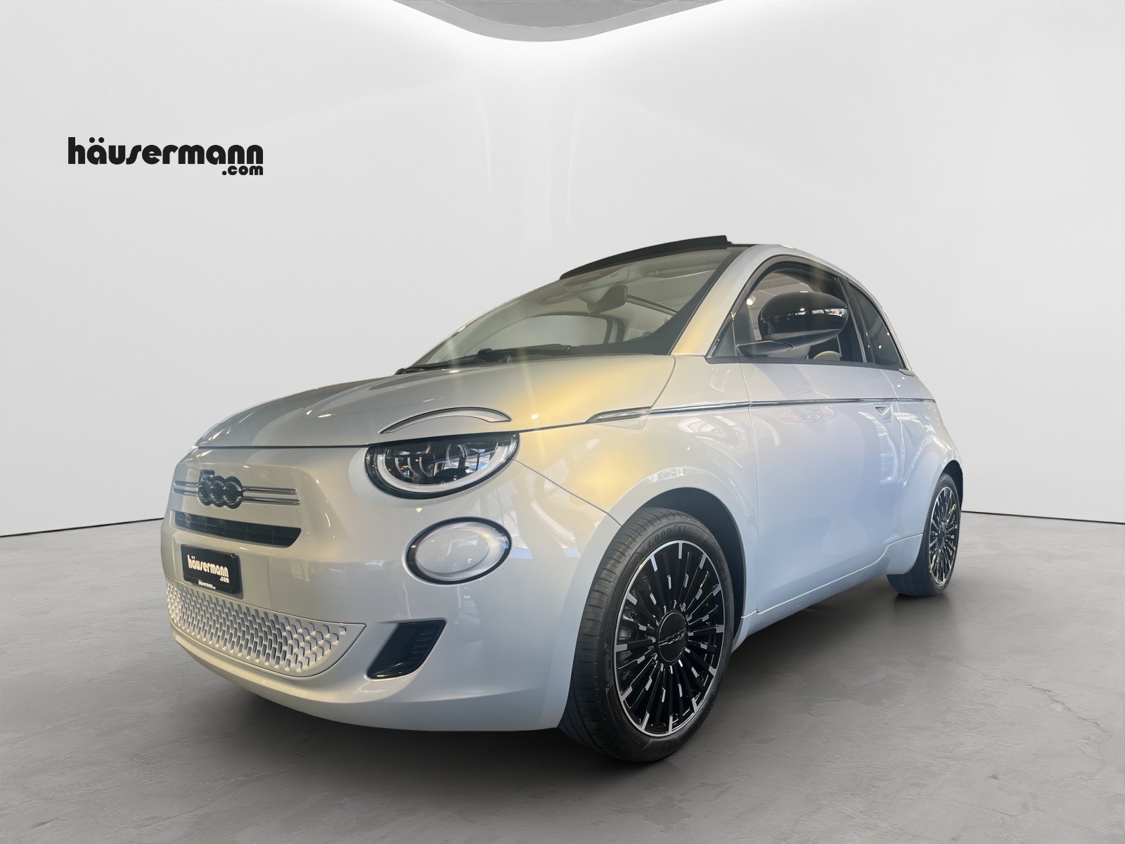 FIAT 500 Cabrio 1.0 Hybrid La Prima-image-0