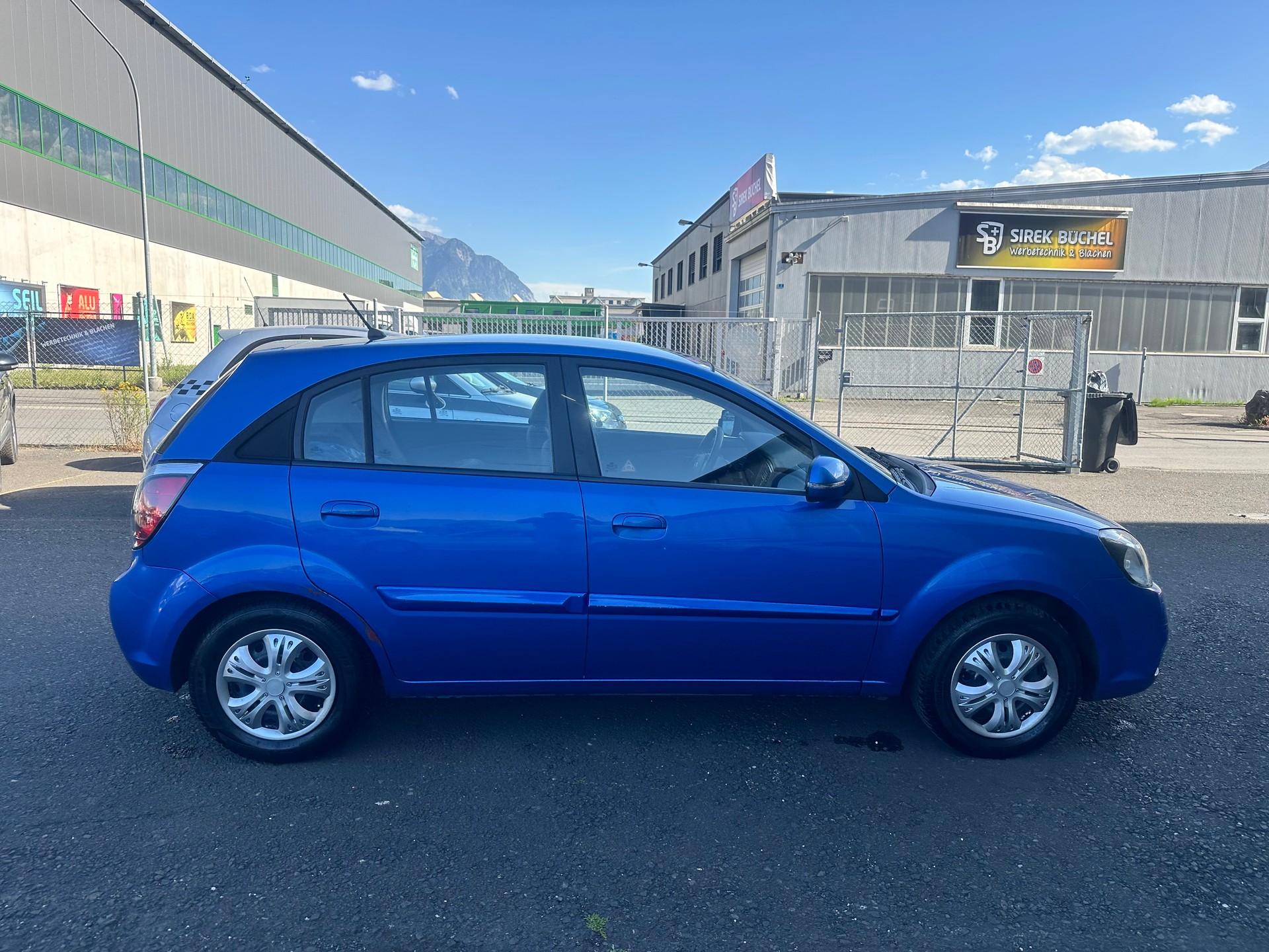KIA Rio 1.6 CVVT Trend-image-7