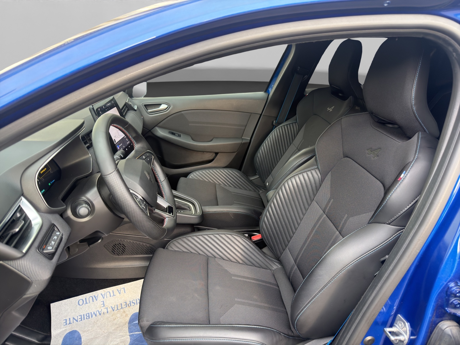RENAULT Clio 1.6 E-Tech esprit Alpine-image-6
