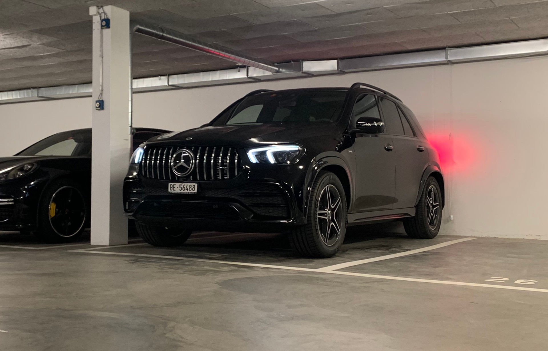 MERCEDES-BENZ GLE 53 AMG 4matic+-image-2