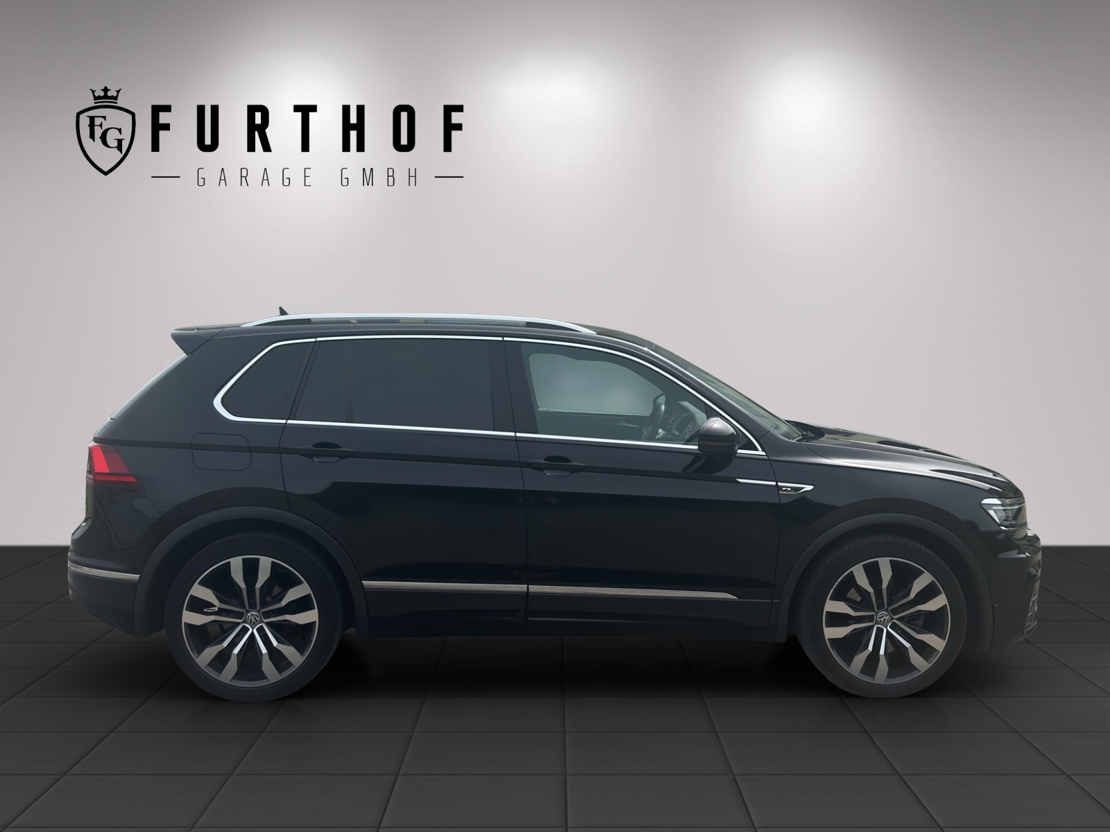 VW Tiguan 2.0 TDI SCR Highline 4Motion DSG-image-3