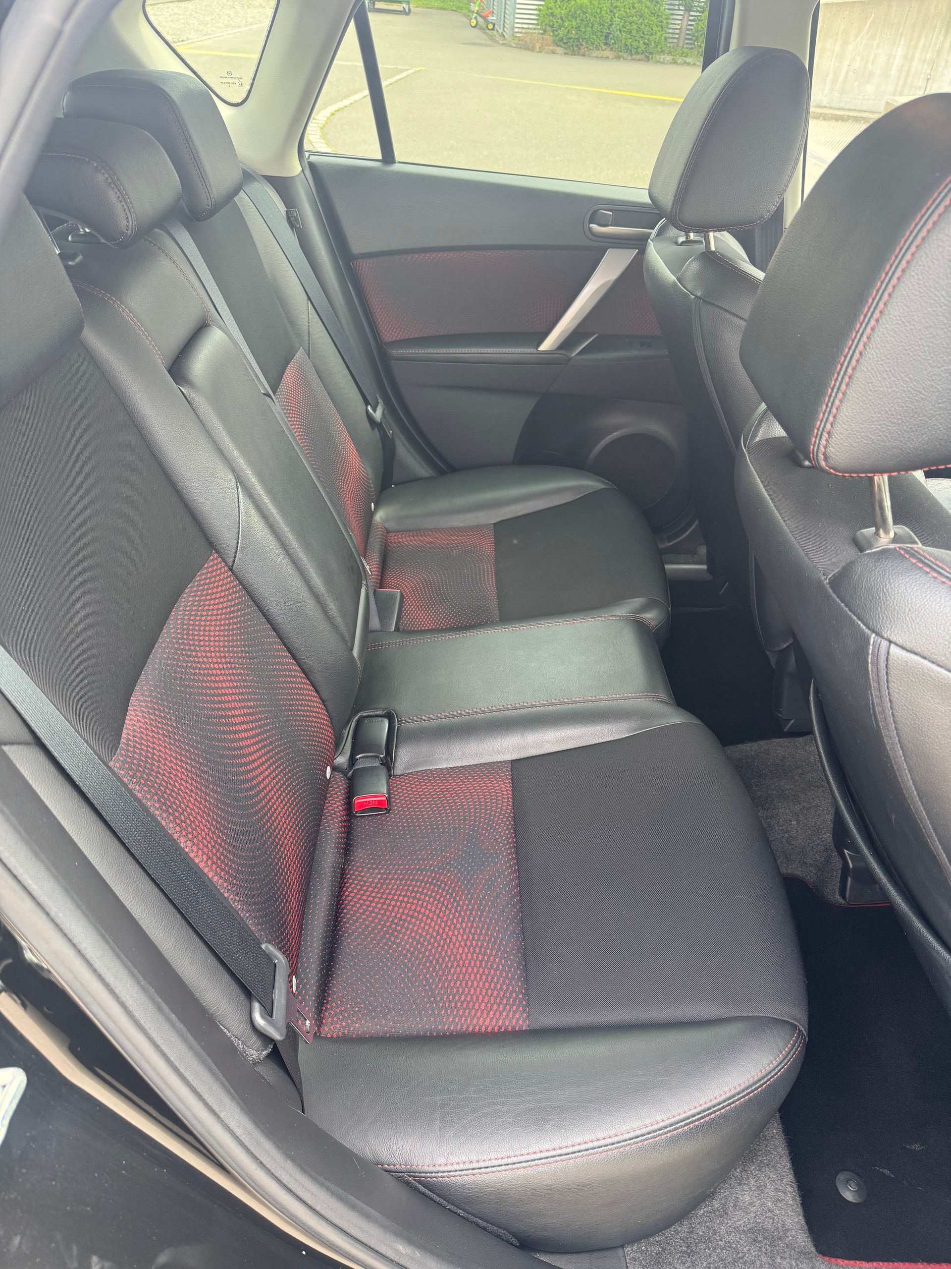 MAZDA 3 2.3 16V DISI Turbo MPS-image-13