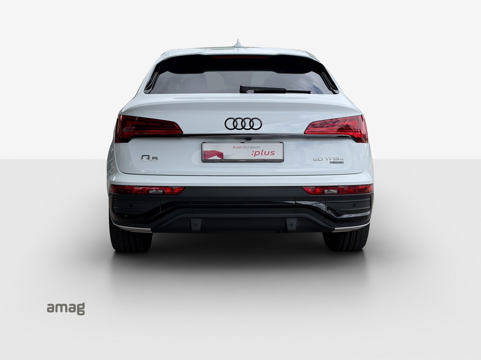 AUDI Q5 Sportback 50 TFSI e PHEV S line quattro S-tronic-image-4