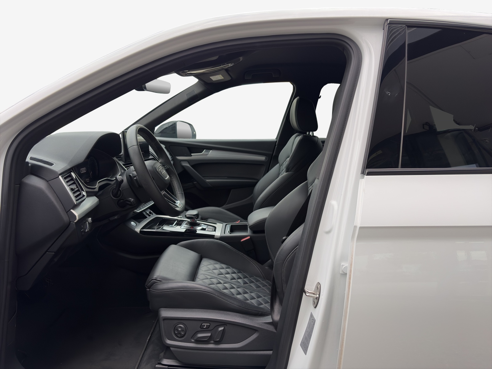 AUDI Q5 Sportback 50 TFSI e PHEV S line quattro S-tronic-image-8