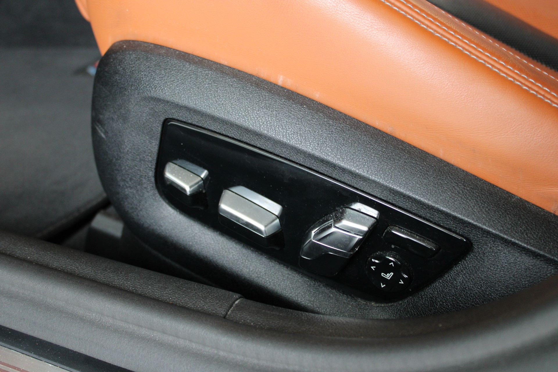 BMW M5 xDrive Competition Drivelogic-image-15
