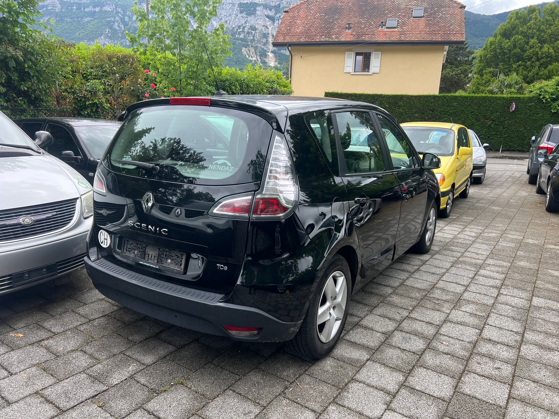 RENAULT Scénic 1.2 16V Turbo Energy-image-2