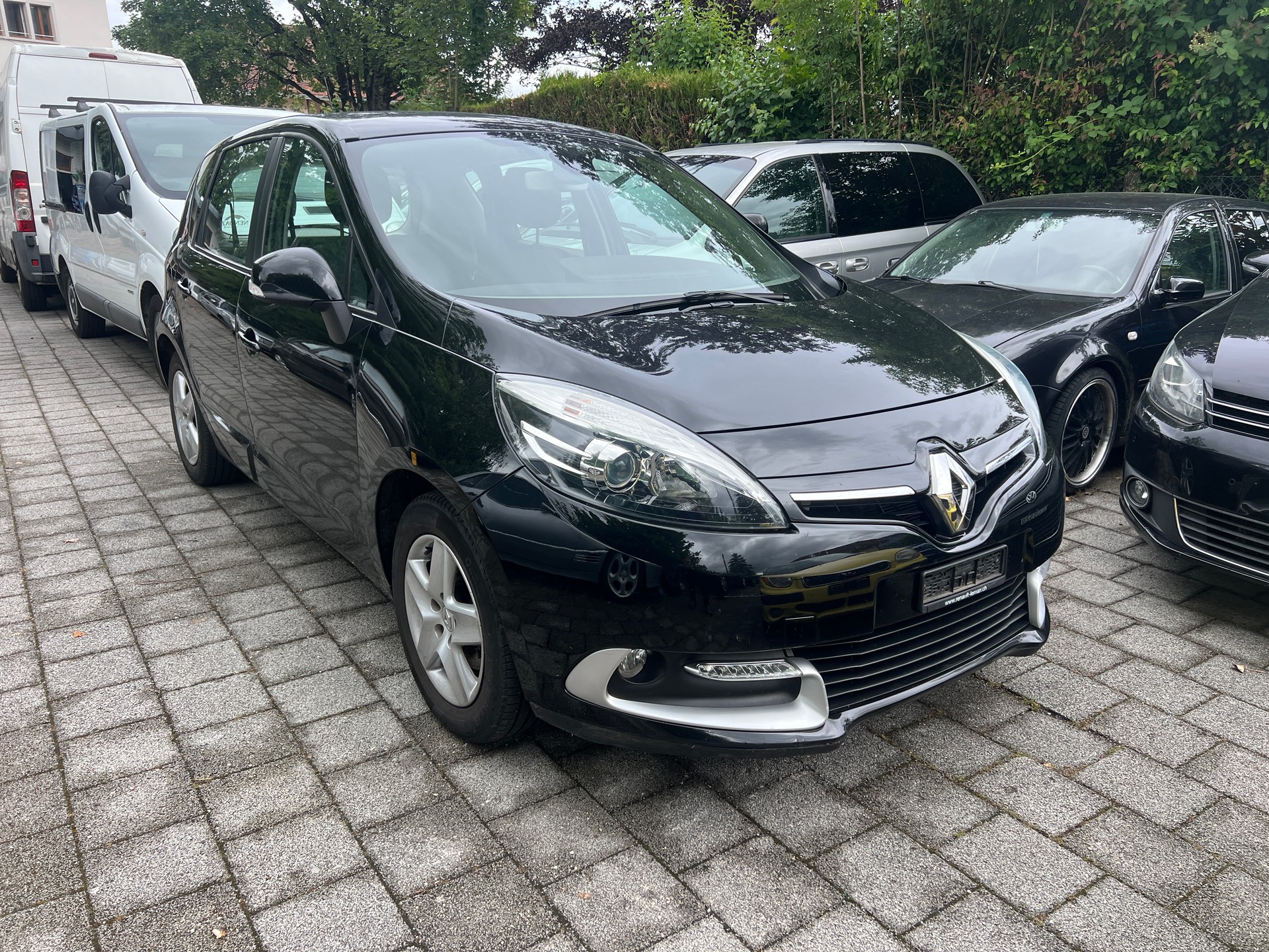 RENAULT Scénic 1.2 16V Turbo Energy-image-0