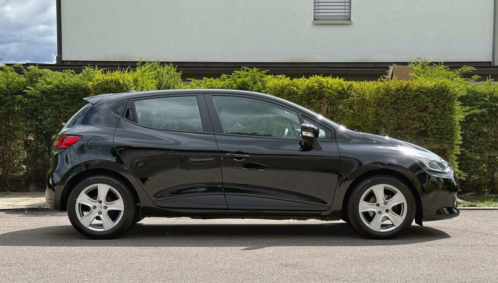 RENAULT Clio 0.9 12V Dynamique-image-2