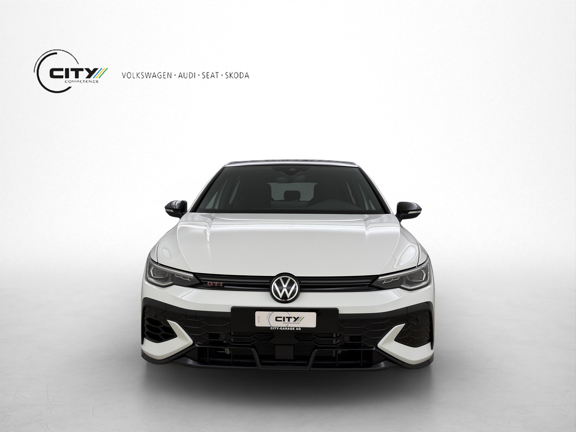 VW Golf 8 2.0 TSI GTI Clubsport Black Style