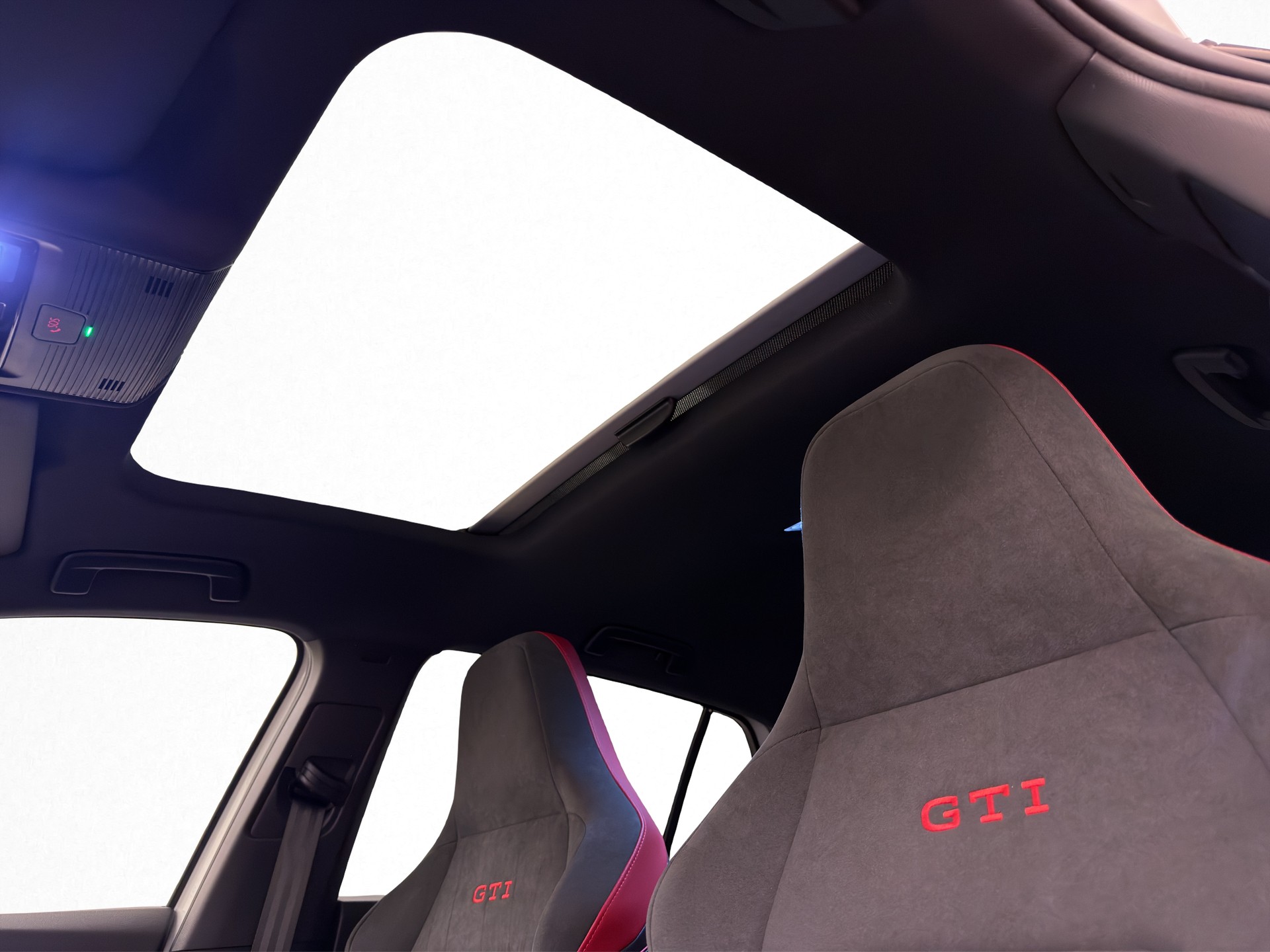 VW Golf 8 2.0 TSI GTI Clubsport Black Style-image-14