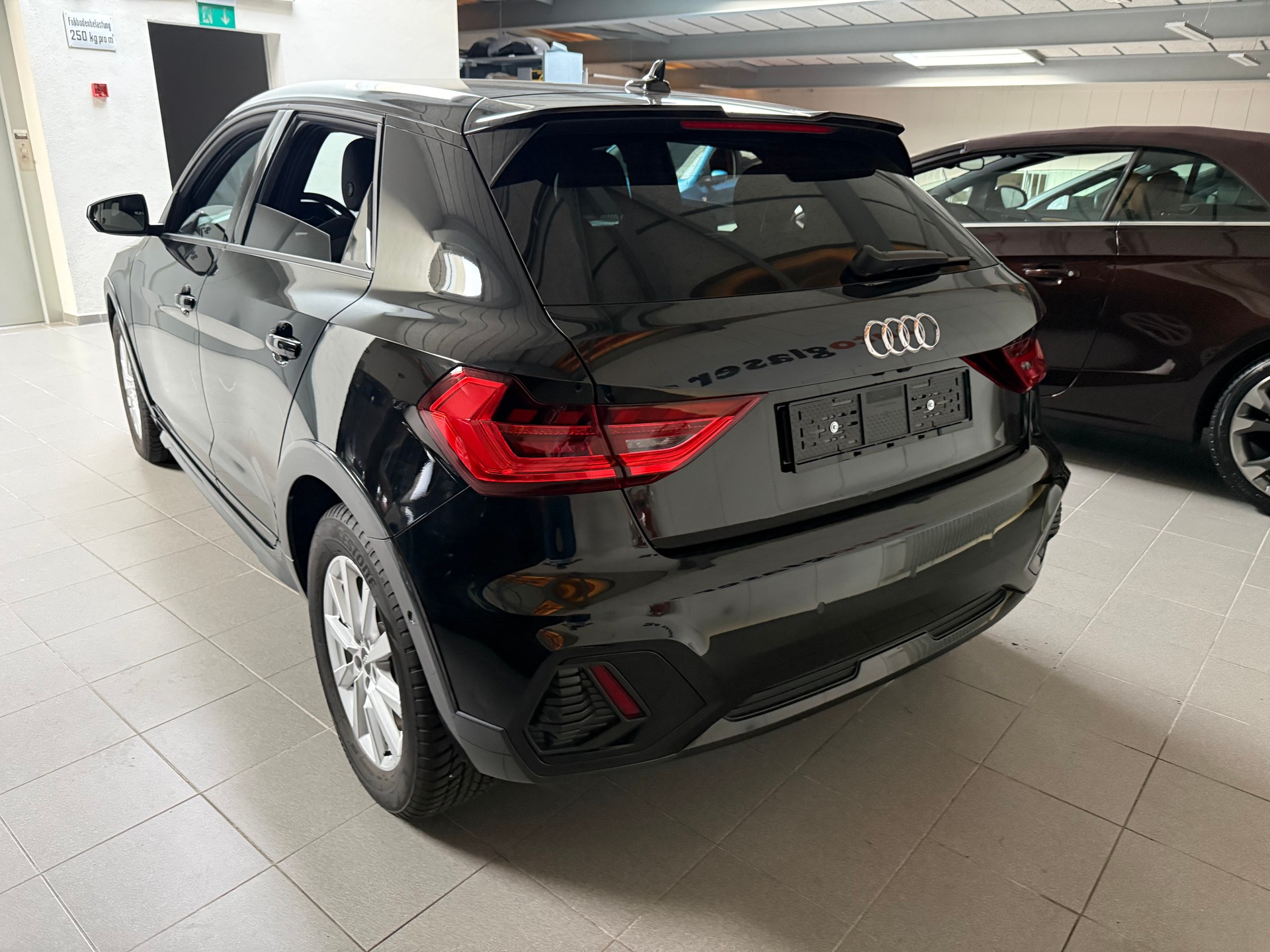 AUDI A1 allstreet 30 TFSI S-tronic-image-5