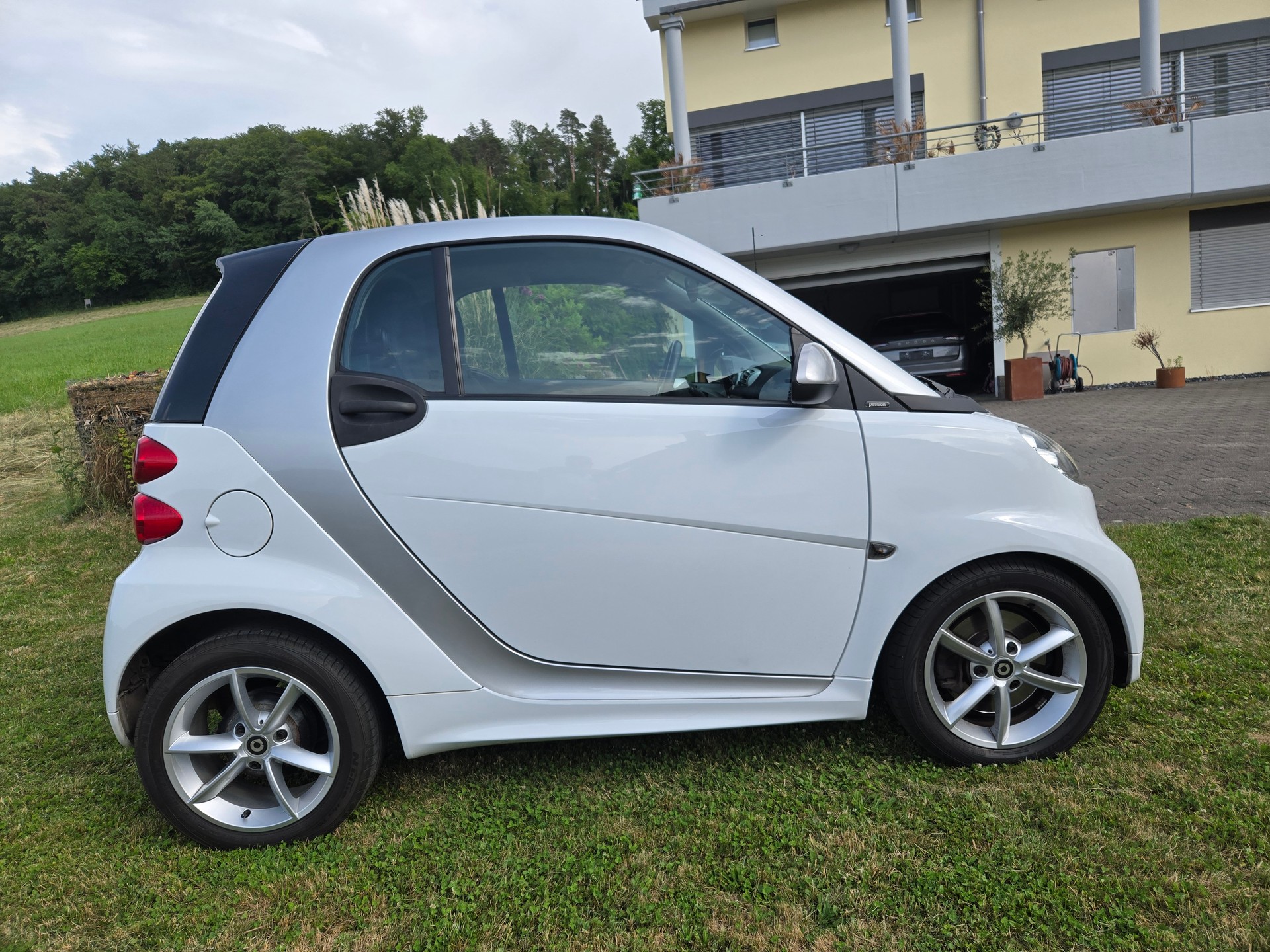 SMART Coupe-image-4