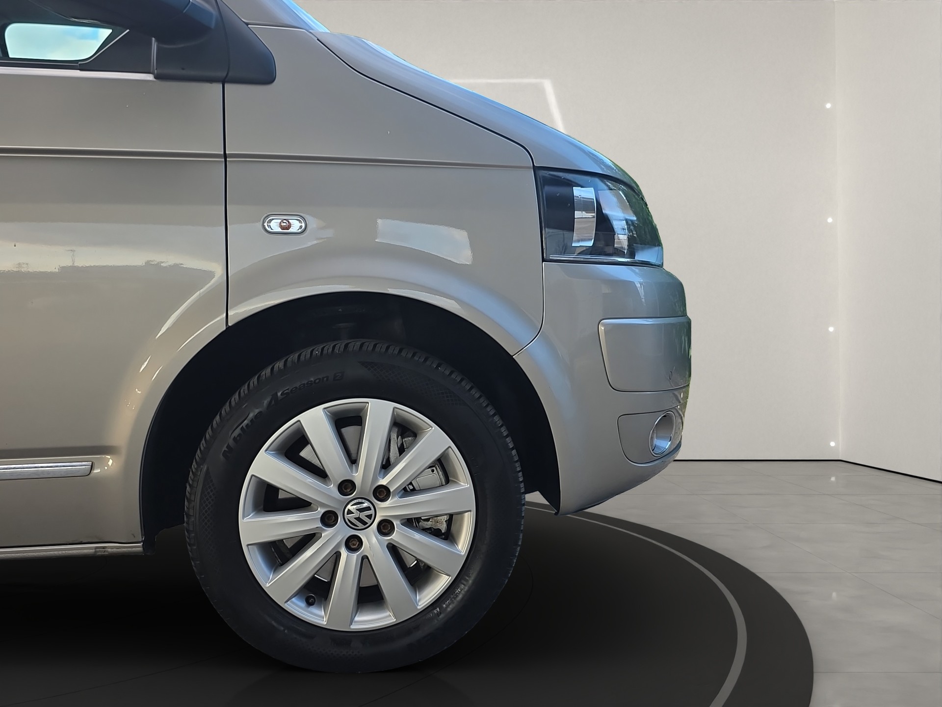VW T5 Multivan 2.0 Bi-TDI CR Highline DSG-image-14