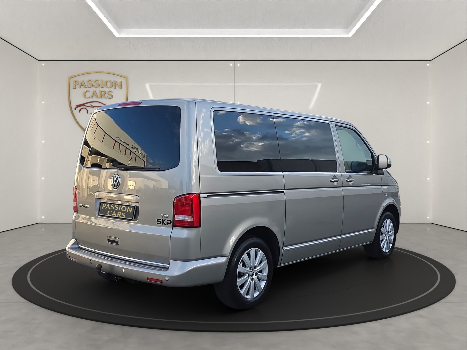 VW T5 Multivan 2.0 Bi-TDI CR Highline DSG-image-4