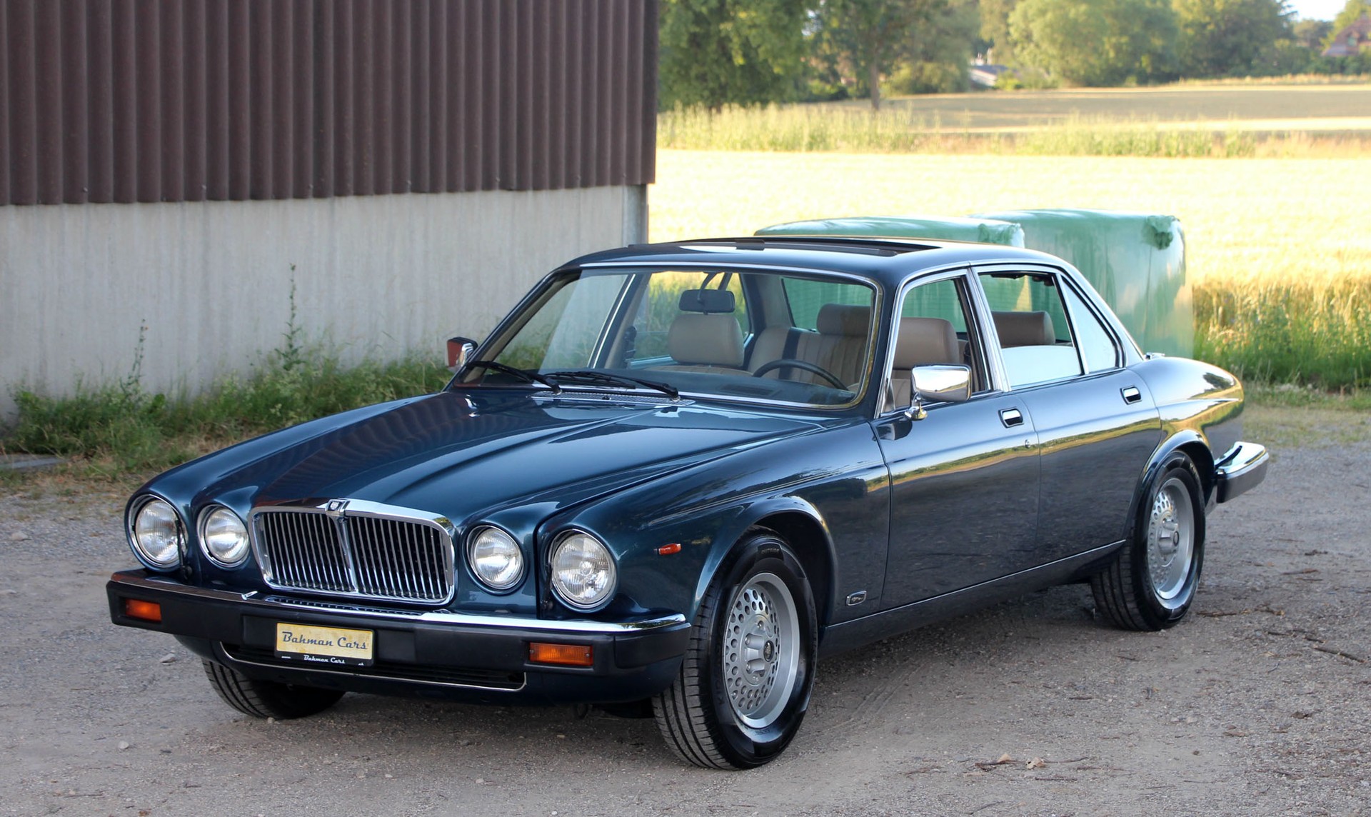 JAGUAR XJ6 4.2 Sovereign-image-4