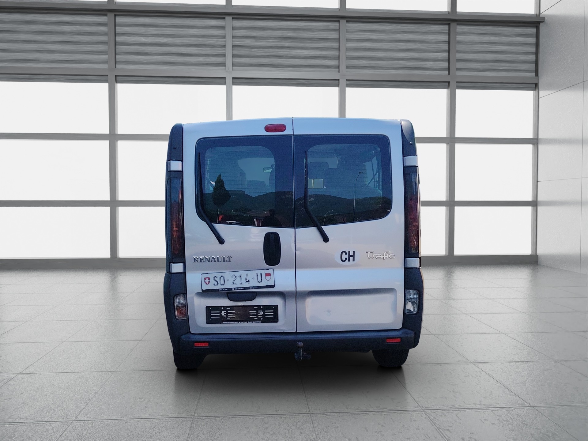 RENAULT Trafic 1.9 dCi 100 2.9t-image-5