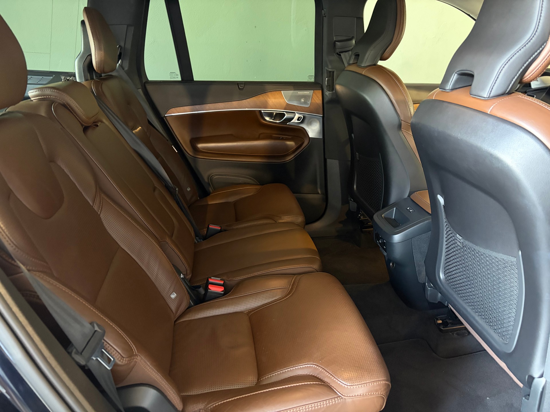 VOLVO XC90 D5 AWD Inscription Geartronic * STANDHEIZUNG*ANHÄNGERKUPPLUNG*-image-13