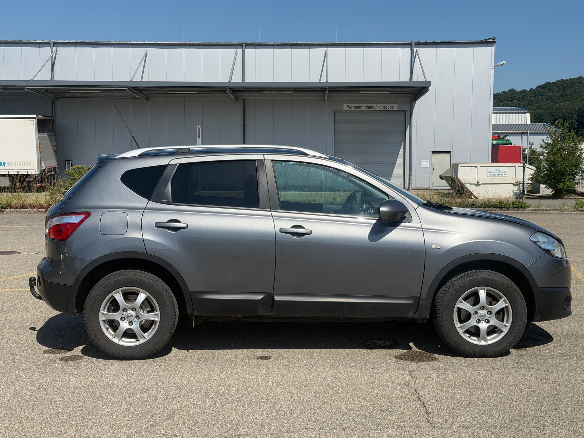 NISSAN Qashqai 2.0 dCi 4WD tekna Automatic-image-3