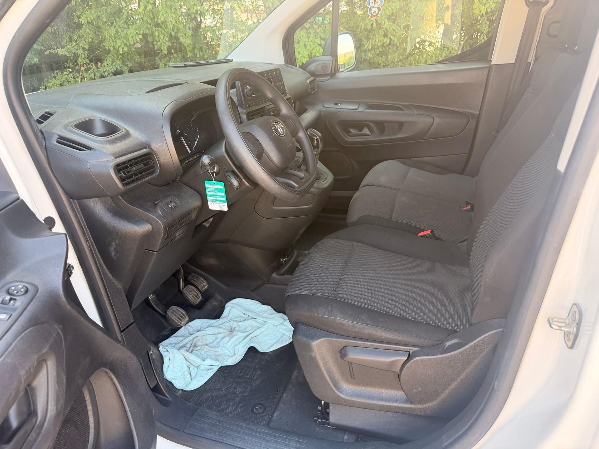 TOYOTA Proace City Van 1.5D Profi Medium-image-9
