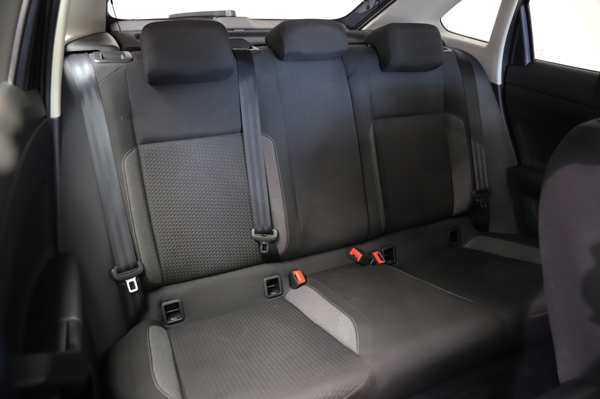 VW Taigo 1.0 TSI Life-image-10
