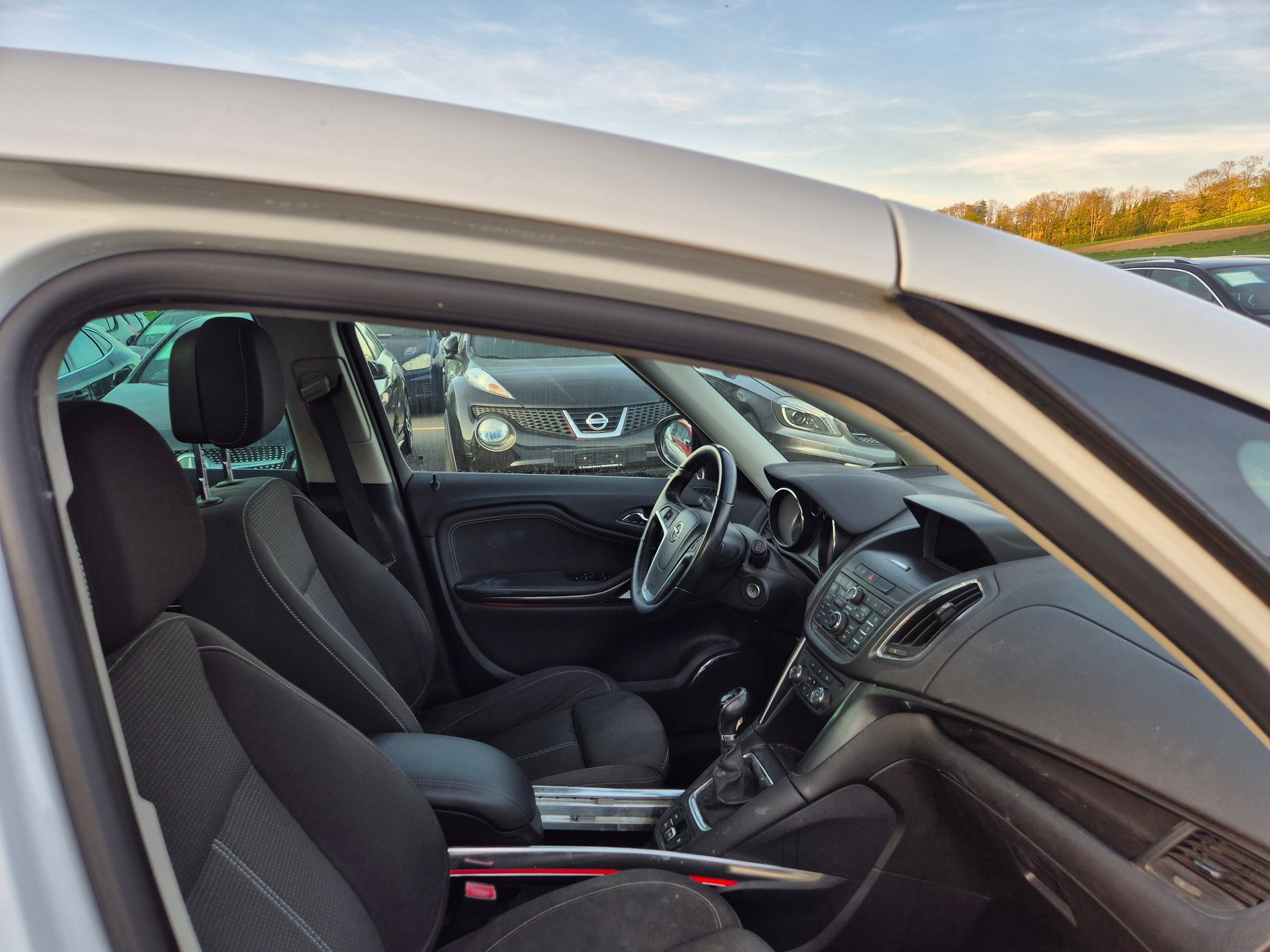 OPEL Zafira Tourer 1.4i 16V Cosmo-image-5