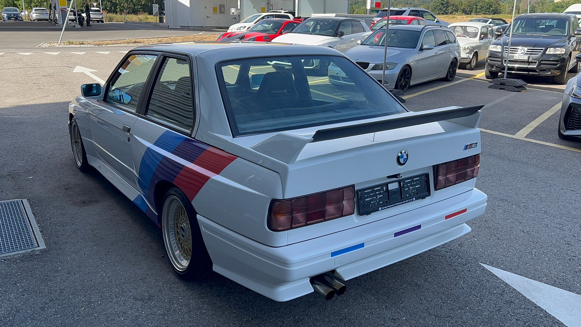 BMW M3-image-9