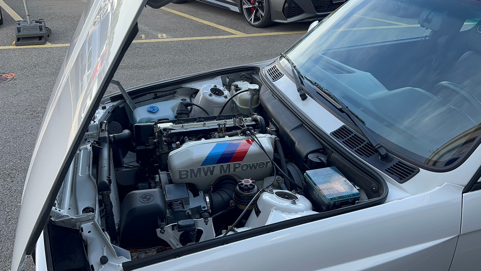 BMW M3-image-13