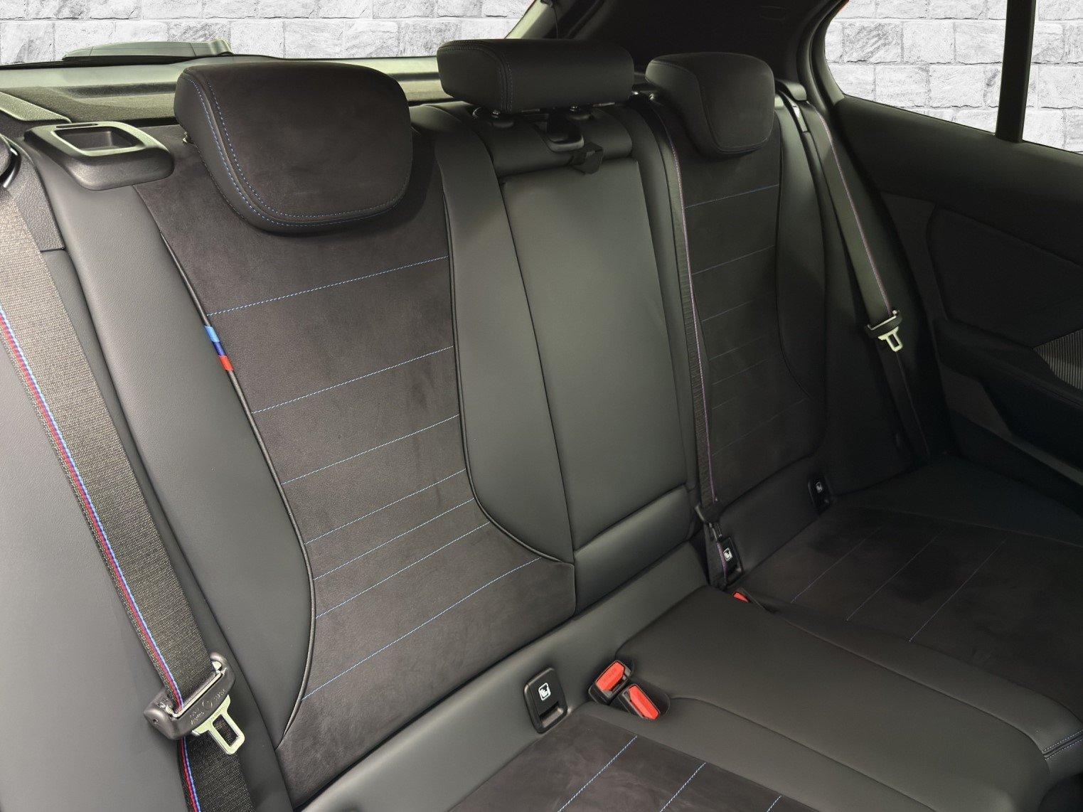 BMW M135i xDrive-image-15